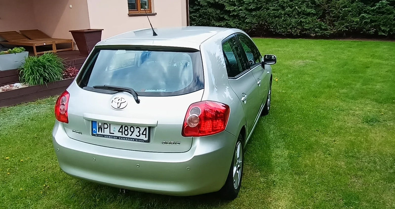 Toyota Auris cena 18000 przebieg: 301000, rok produkcji 2007 z Płock małe 232